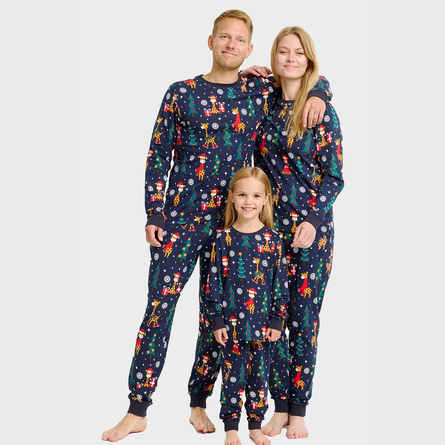 Kirahvin Joulupyjama – Naiset